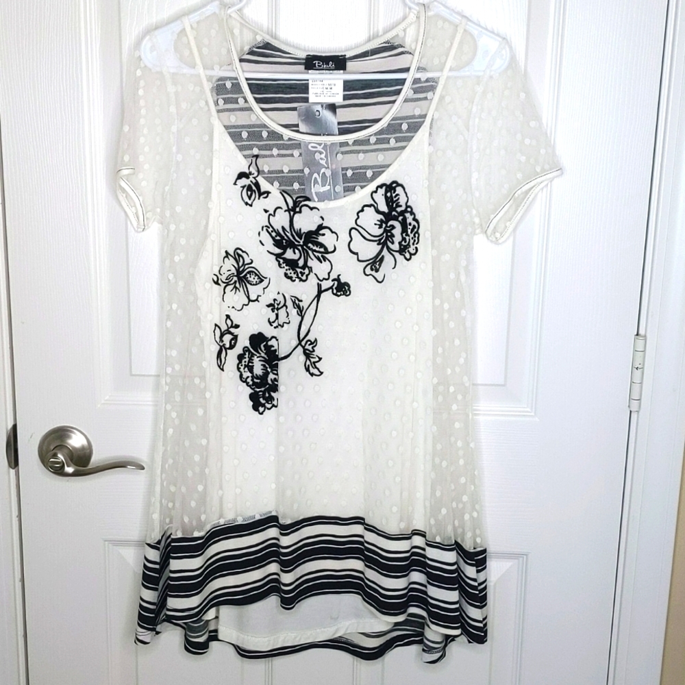 Bali Corp Off White Lace top with black floral stripes Medium NWT
